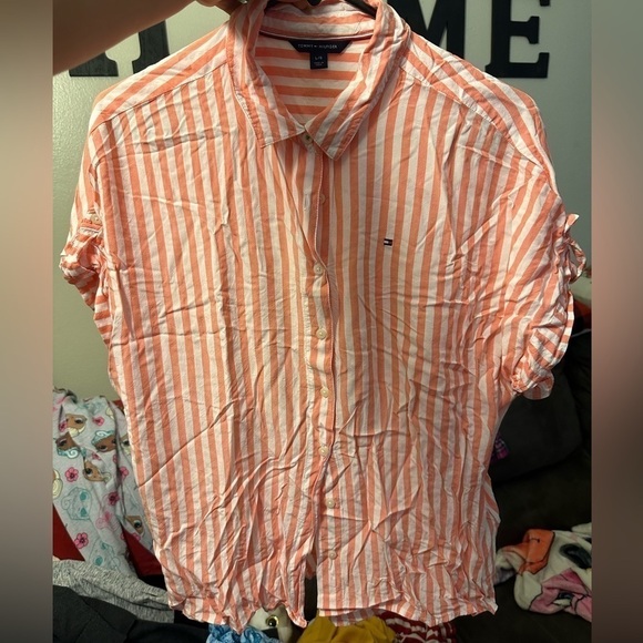Tommy Hilfiger Tops - TOMMY HILFIGER Coral stripe